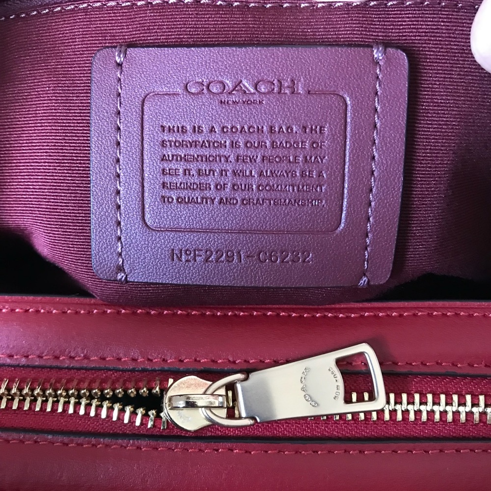 ✅Coach purse - Picture 10 of 13
